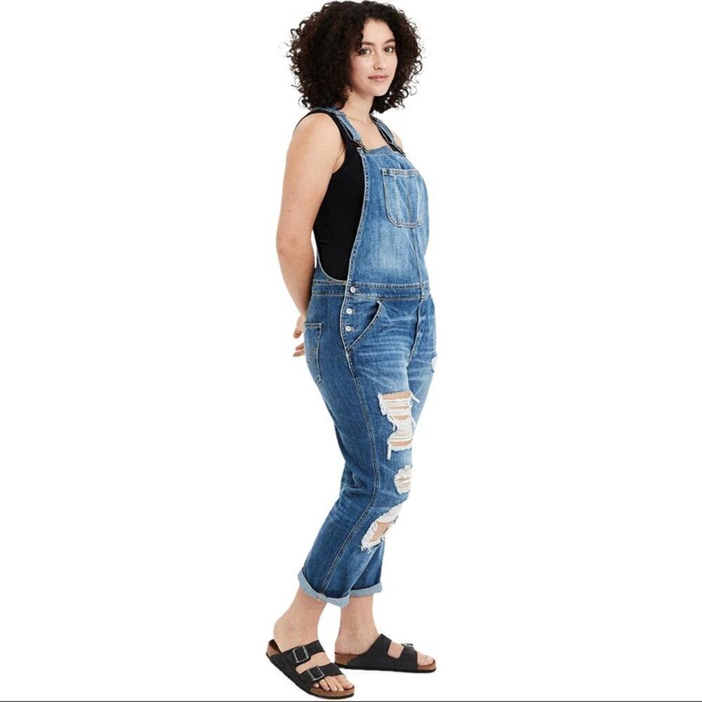 American Eagle Tomgirl Distressed Blue Denim Jeans Overall Size XS Relaxed Fit